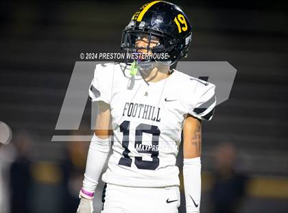 Thumbnail 2 in Foothill @ Moorpark photogallery.