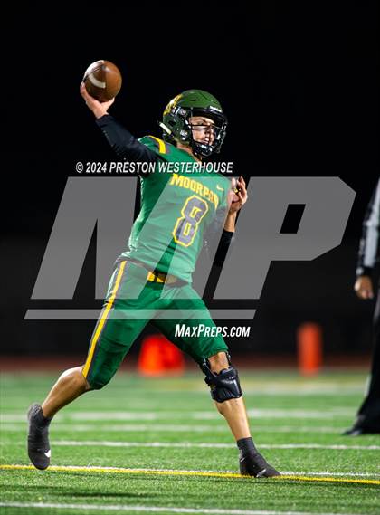 Thumbnail 2 in Foothill @ Moorpark photogallery.