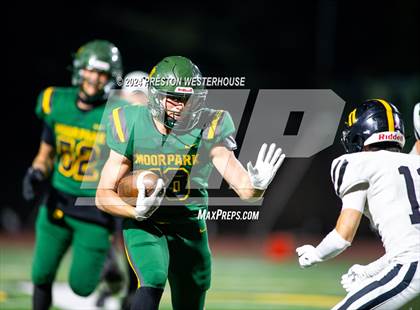 Thumbnail 2 in Foothill @ Moorpark photogallery.