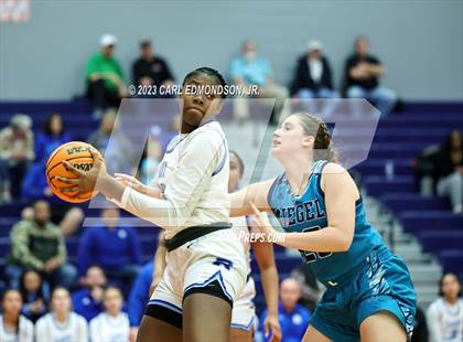 Thumbnail 3 in Rockvale vs. Siegel photogallery.