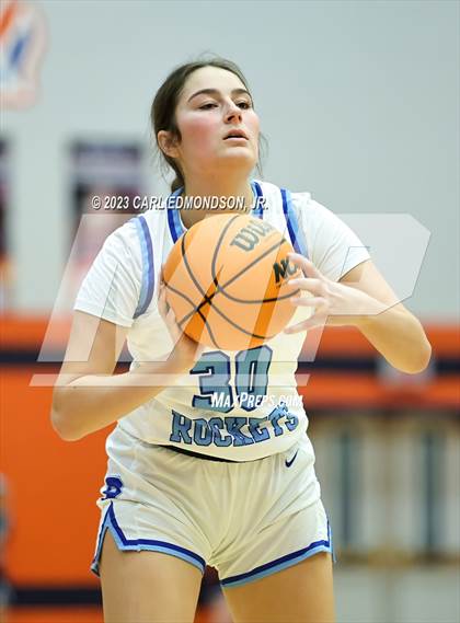 Thumbnail 1 in Rockvale vs. Siegel photogallery.