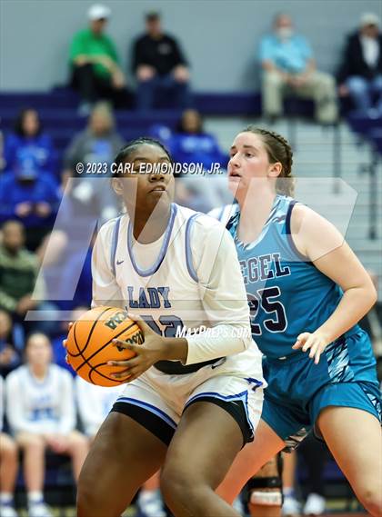 Thumbnail 2 in Rockvale vs. Siegel photogallery.