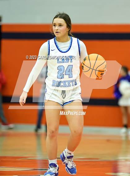 Thumbnail 1 in Rockvale vs. Siegel photogallery.