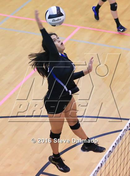 Thumbnail 1 in St. Scholastica vs Academy of the Sacred Heart (Catholic League Tournament) photogallery.