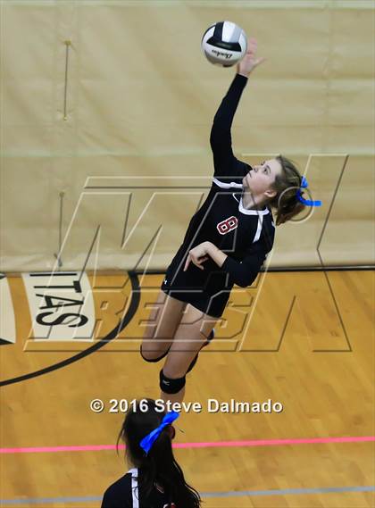 Thumbnail 1 in St. Scholastica vs Academy of the Sacred Heart (Catholic League Tournament) photogallery.