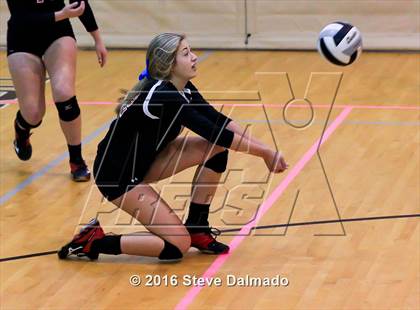 Thumbnail 1 in St. Scholastica vs Academy of the Sacred Heart (Catholic League Tournament) photogallery.
