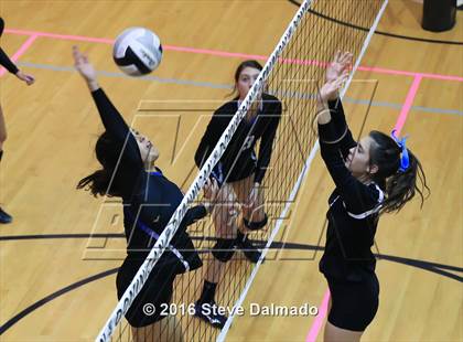 Thumbnail 3 in St. Scholastica vs Academy of the Sacred Heart (Catholic League Tournament) photogallery.