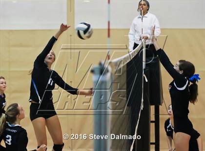 Thumbnail 2 in St. Scholastica vs Academy of the Sacred Heart (Catholic League Tournament) photogallery.