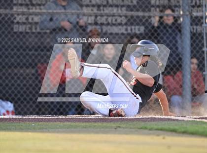 Thumbnail 3 in  Oaks Christian @ Cleveland  photogallery.