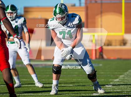 Thumbnail 3 in Coronado vs. Azle (UIL 5A Area Playoff) photogallery.