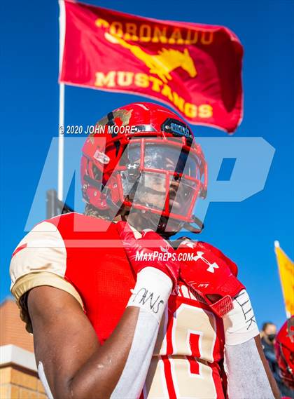 Thumbnail 3 in Coronado vs. Azle (UIL 5A Area Playoff) photogallery.