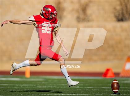 Thumbnail 3 in Coronado vs. Azle (UIL 5A Area Playoff) photogallery.
