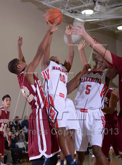 Thumbnail 2 in Maranatha vs. Downey (MaxPreps Holiday Classic) photogallery.