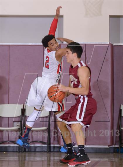 Thumbnail 3 in Maranatha vs. Downey (MaxPreps Holiday Classic) photogallery.