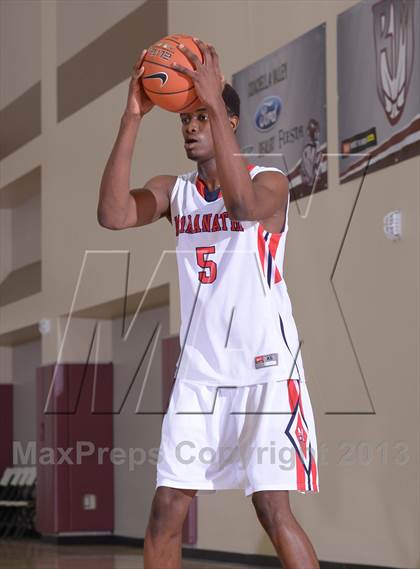 Thumbnail 1 in Maranatha vs. Downey (MaxPreps Holiday Classic) photogallery.