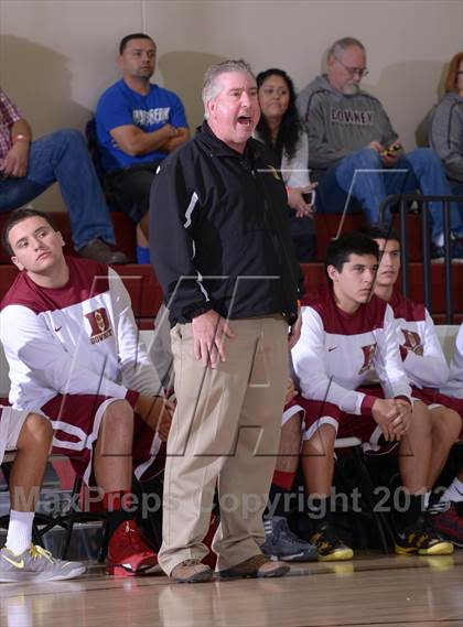 Thumbnail 2 in Maranatha vs. Downey (MaxPreps Holiday Classic) photogallery.