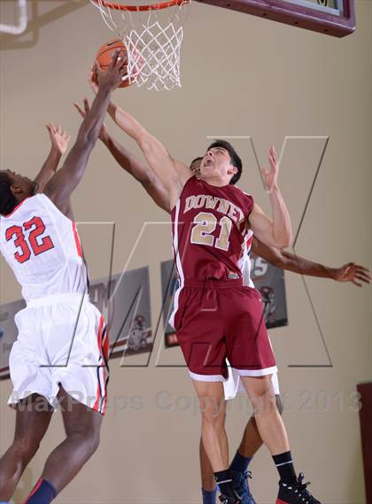 Thumbnail 1 in Maranatha vs. Downey (MaxPreps Holiday Classic) photogallery.