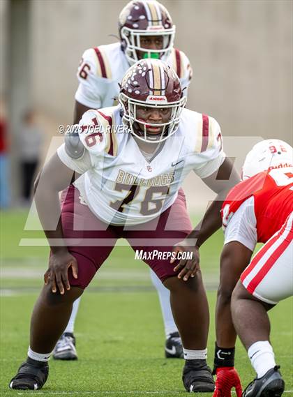 Thumbnail 3 in Summer Creek @ Katy (UIL Football 6A D2 Regional) photogallery.