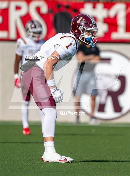 Thumbnail 2 in Summer Creek @ Katy (UIL Football 6A D2 Regional) photogallery.