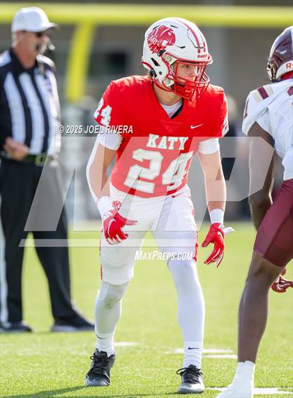 Thumbnail 3 in Summer Creek @ Katy (UIL Football 6A D2 Regional) photogallery.