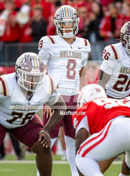 Thumbnail 2 in Summer Creek @ Katy (UIL Football 6A D2 Regional) photogallery.
