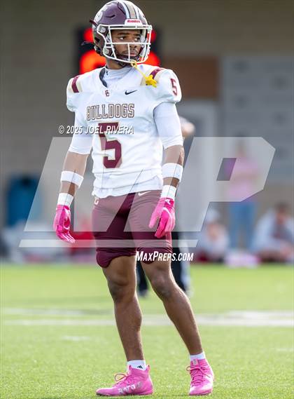 Thumbnail 1 in Summer Creek @ Katy (UIL Football 6A D2 Regional) photogallery.