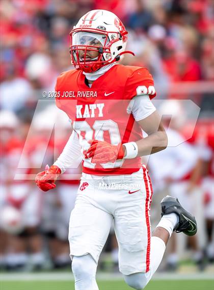 Thumbnail 1 in Summer Creek @ Katy (UIL Football 6A D2 Regional) photogallery.