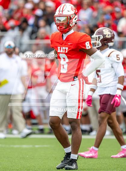 Thumbnail 1 in Summer Creek @ Katy (UIL Football 6A D2 Regional) photogallery.