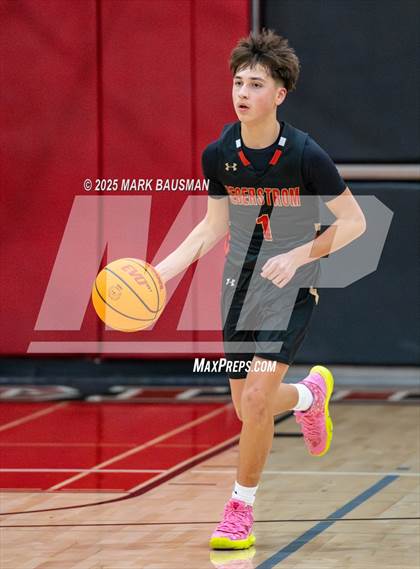 Thumbnail 2 in Segerstrom @ Katella photogallery.