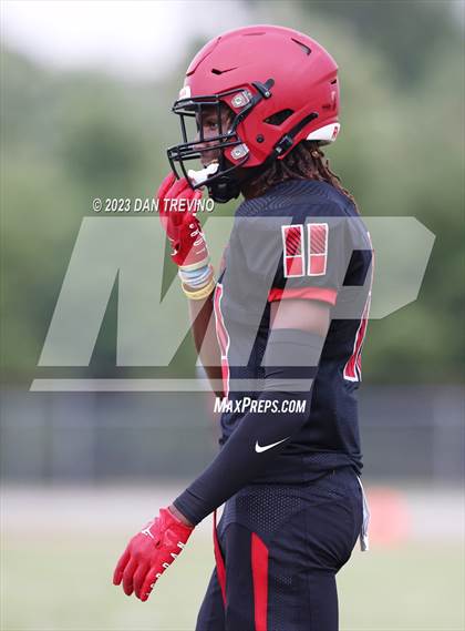 Thumbnail 1 in Phoebus @ Salem (Scrimmage) photogallery.