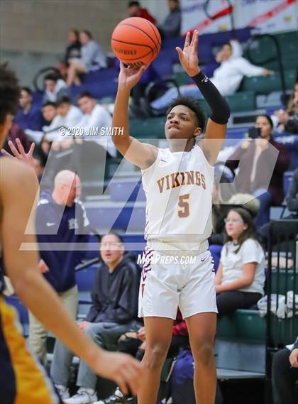 Thumbnail 3 in Highland vs. Valley (Albuquerque Metro Classic) photogallery.