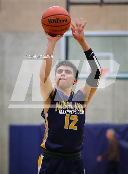 Thumbnail 2 in Highland vs. Valley (Albuquerque Metro Classic) photogallery.