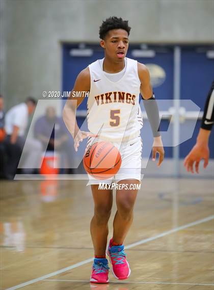 Thumbnail 1 in Highland vs. Valley (Albuquerque Metro Classic) photogallery.