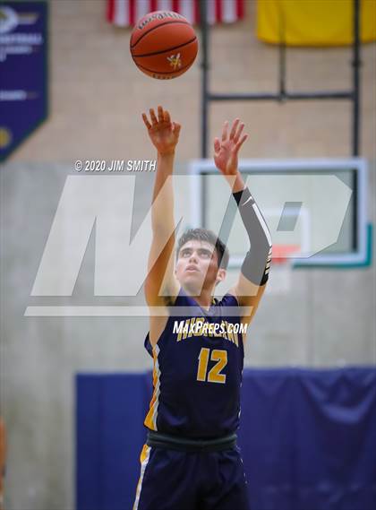 Thumbnail 3 in Highland vs. Valley (Albuquerque Metro Classic) photogallery.