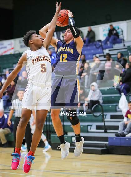 Thumbnail 1 in Highland vs. Valley (Albuquerque Metro Classic) photogallery.