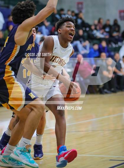 Thumbnail 1 in Highland vs. Valley (Albuquerque Metro Classic) photogallery.