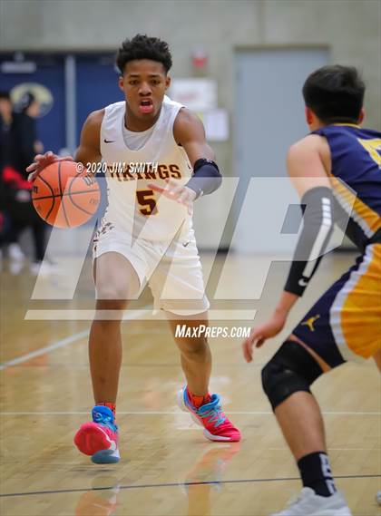 Thumbnail 2 in Highland vs. Valley (Albuquerque Metro Classic) photogallery.