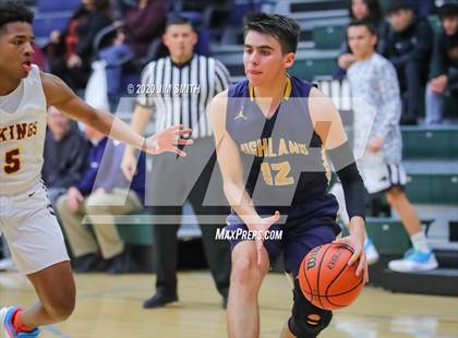 Thumbnail 1 in Highland vs. Valley (Albuquerque Metro Classic) photogallery.
