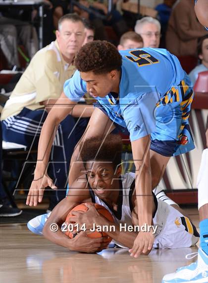 Thumbnail 1 in Los Osos vs Cabrillo (MaxPreps Holiday Classic) photogallery.