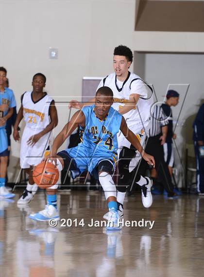 Thumbnail 3 in Los Osos vs Cabrillo (MaxPreps Holiday Classic) photogallery.