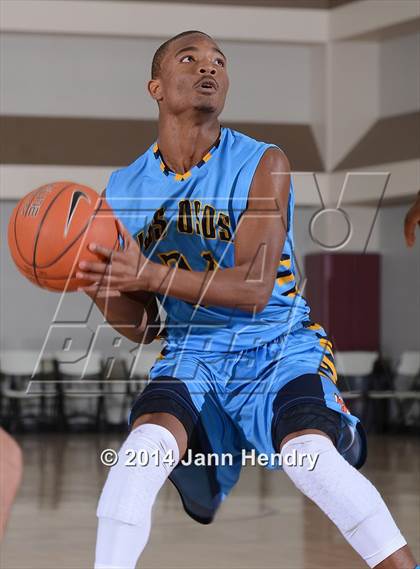 Thumbnail 2 in Los Osos vs Cabrillo (MaxPreps Holiday Classic) photogallery.