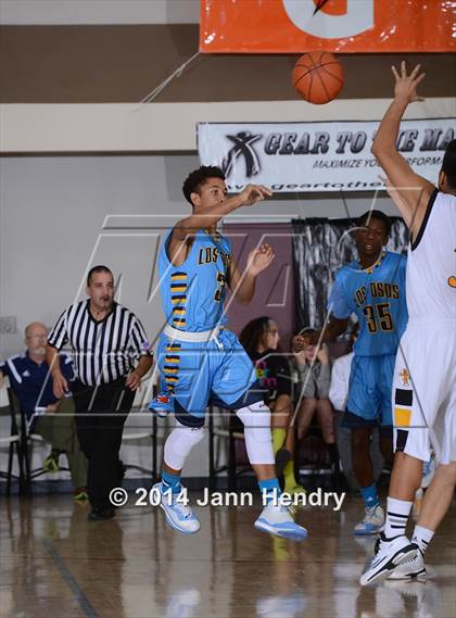 Thumbnail 2 in Los Osos vs Cabrillo (MaxPreps Holiday Classic) photogallery.