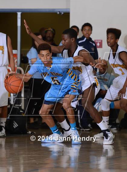 Thumbnail 2 in Los Osos vs Cabrillo (MaxPreps Holiday Classic) photogallery.