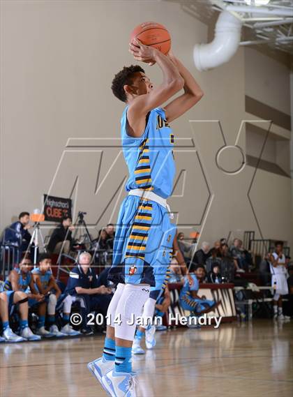 Thumbnail 1 in Los Osos vs Cabrillo (MaxPreps Holiday Classic) photogallery.