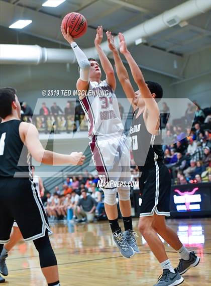 Thumbnail 1 in White County Central vs. Bigelow (AAA 2A Regional Playoff) photogallery.