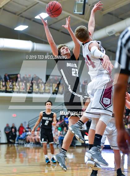 Thumbnail 2 in White County Central vs. Bigelow (AAA 2A Regional Playoff) photogallery.