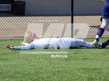 Thumbnail 3 in Paris vs. Sunnyvale (Terrell Winter Classic) photogallery.