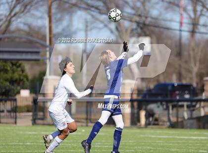 Thumbnail 2 in Paris vs. Sunnyvale (Terrell Winter Classic) photogallery.