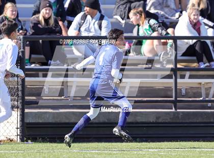 Thumbnail 2 in Paris vs. Sunnyvale (Terrell Winter Classic) photogallery.