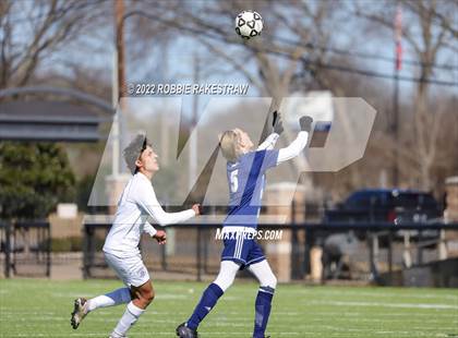 Thumbnail 1 in Paris vs. Sunnyvale (Terrell Winter Classic) photogallery.